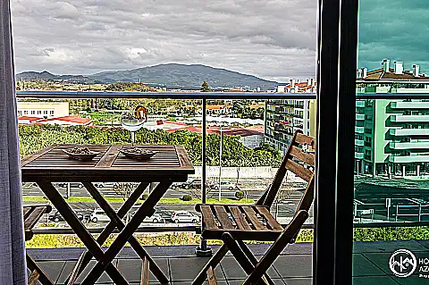 Mountain View Apartment