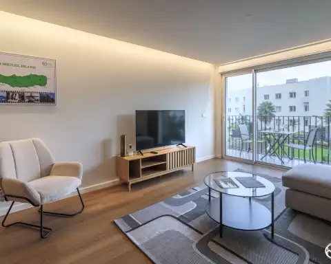 Home Azores - Coliseu Residences C1 1Esq 5