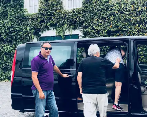 Home Azores Van Tours 1