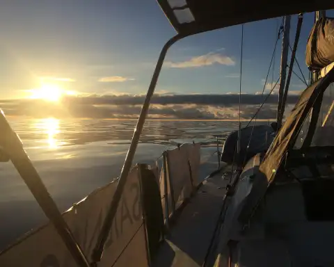 Home Azores Passeios Privados de Veleiro 7