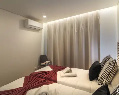 Home Azores - Coliseu Residences C1 1Esq 20