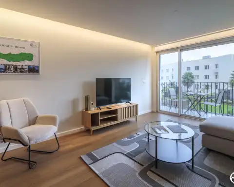 Home Azores - Coliseu Residences C1 1Esq 5