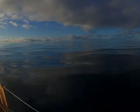 Home Azores Passeios Privados de Veleiro 9