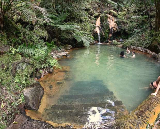 Home Azores - Van Tours
