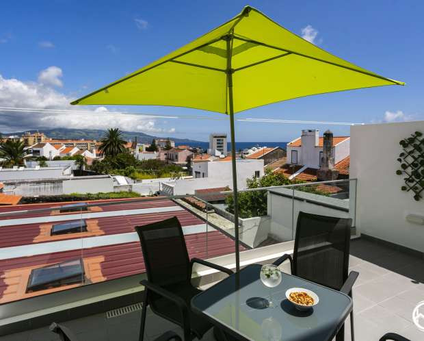 Home Azores - Casa da Ladeira 4A