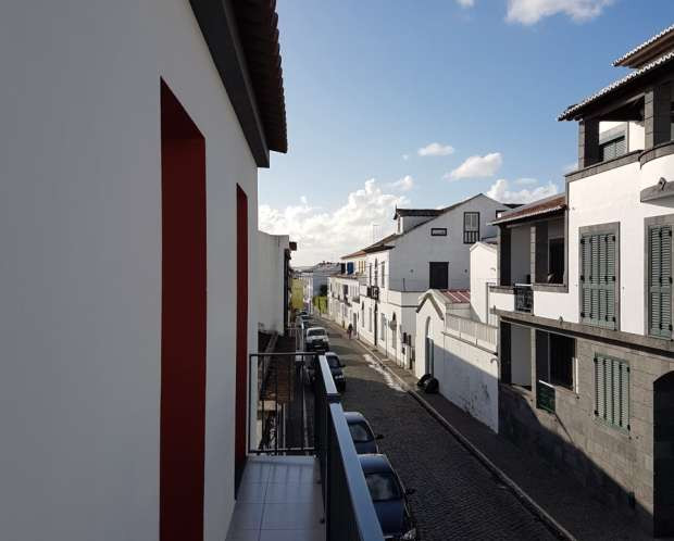 Home Azores - Lagoa’s Place - Serra