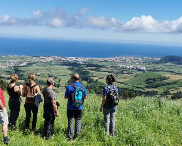 Home Azores - Trilhos Pedestres