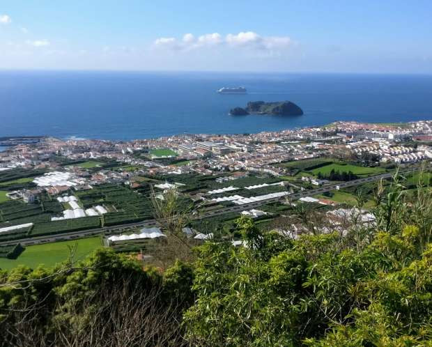 Home Azores - Van Tours