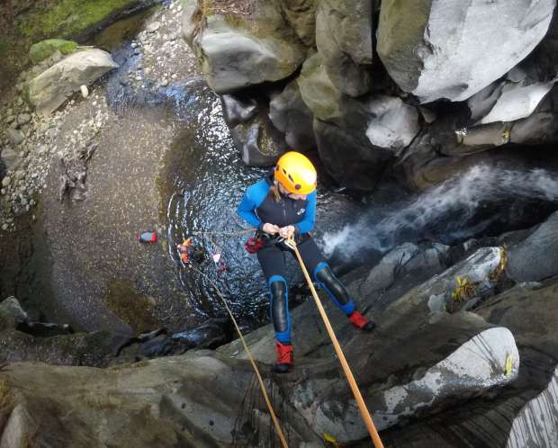 Home Azores - Canyoning