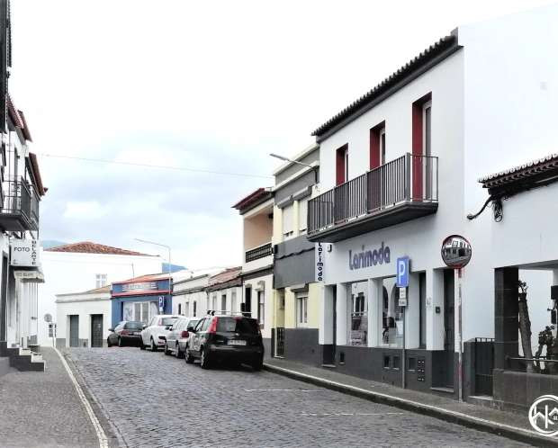Home Azores - Lagoa’s Place - Serra