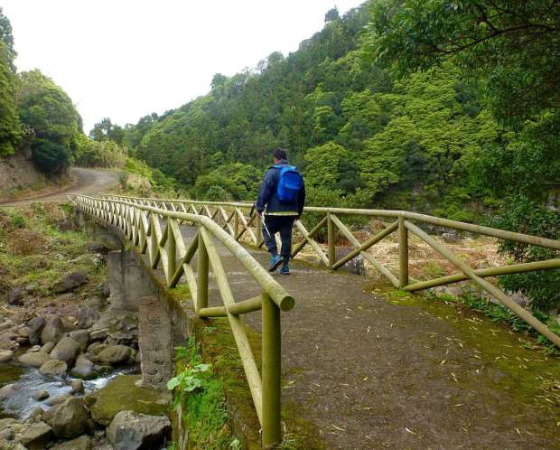 Home Azores - Trilhos Pedestres
