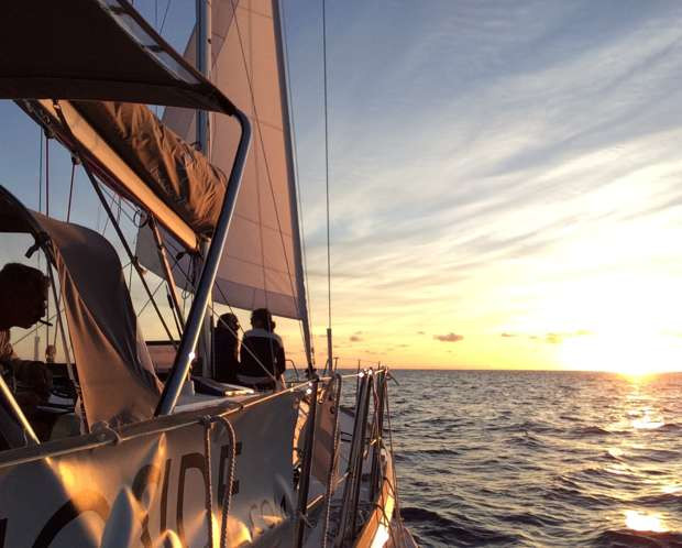 Home Azores - Passeios Privados de Veleiro
