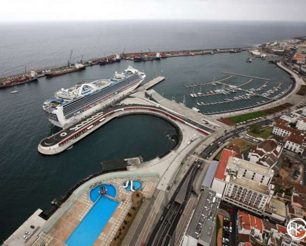Home Azores - Calheta Suites Downtown