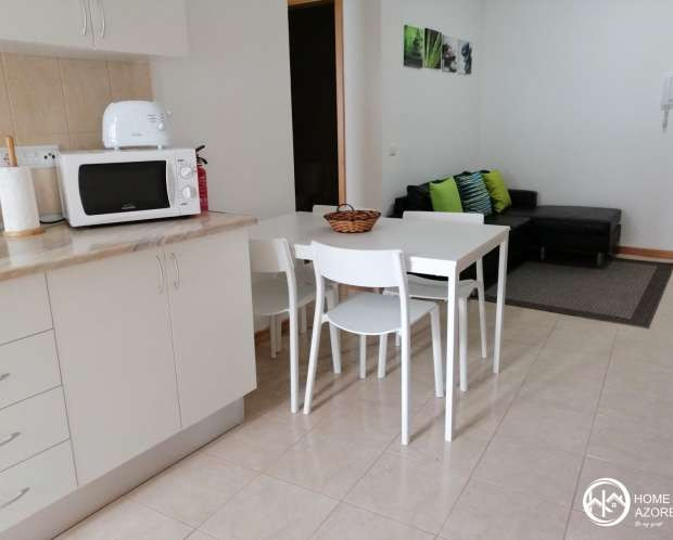 Home Azores - Lagoa’s Place - Serra
